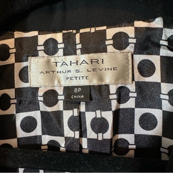 Tahari Arthur S. Levine Petite Single Button Suit Blazer in Black - Picture 7 of 7